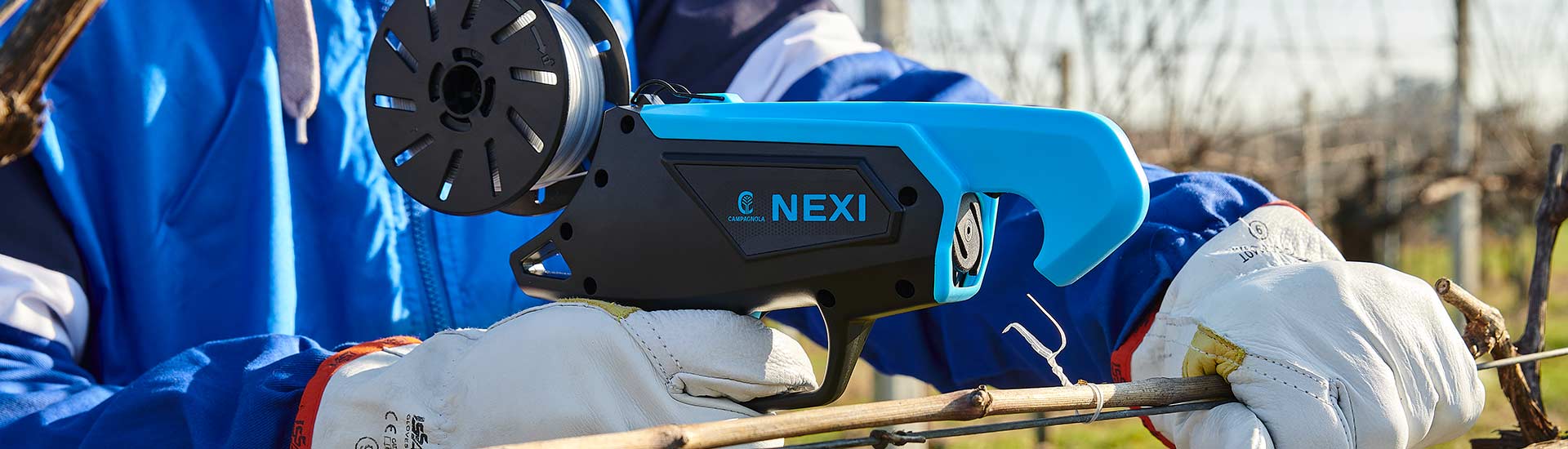 Campagnola Electric tying tool with plug-in battery
